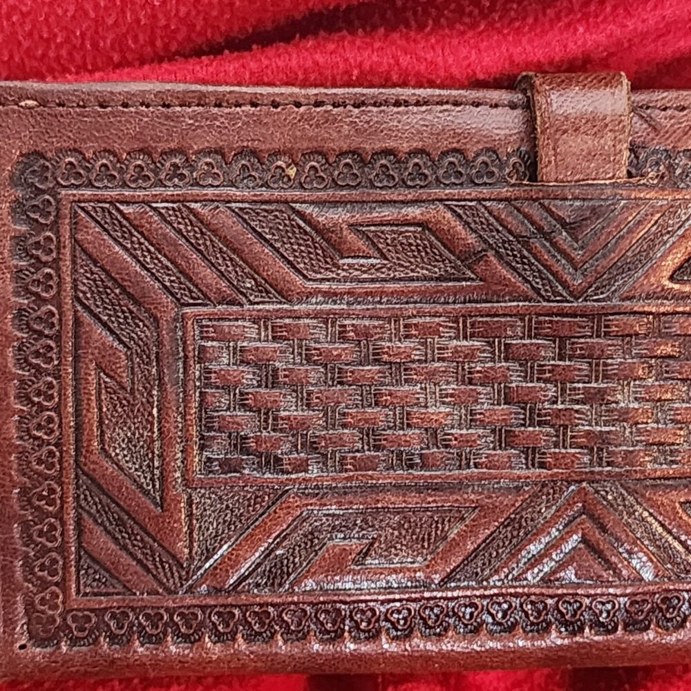 Genuine Handmade Hair-on-Hide Leather Hand Tooled from Mexico Picture Wallet - Picture 6 of 16